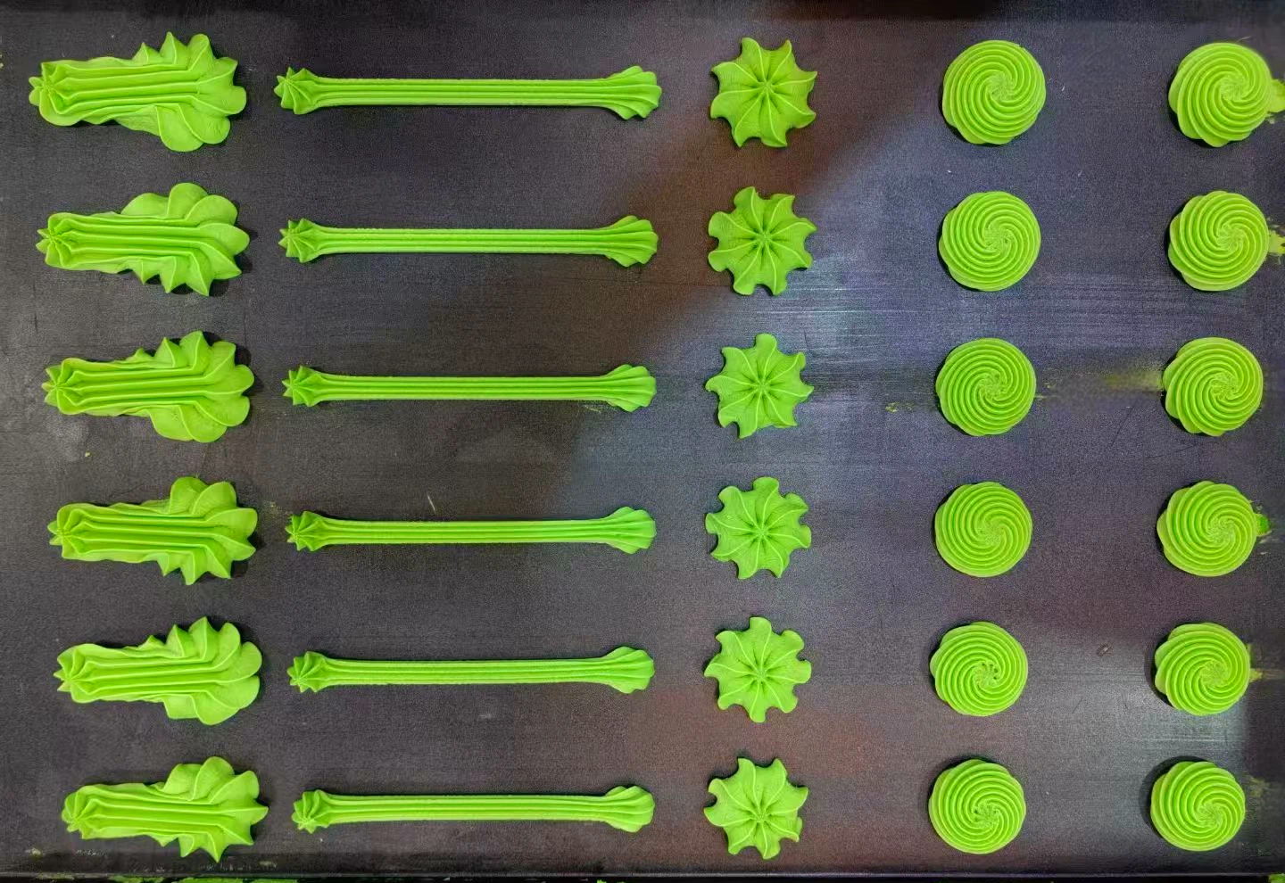 Innovative designs: 30+ styles covering all scenarios, balancing aesthetics and practicality.